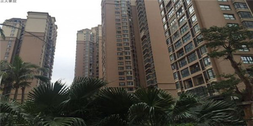 焖知味海鲜焖面